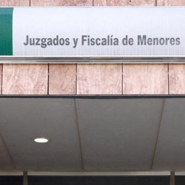 Deniegan la orden de alejamiento al menor que denunció una violación de dos compañeros de instituto en Málaga